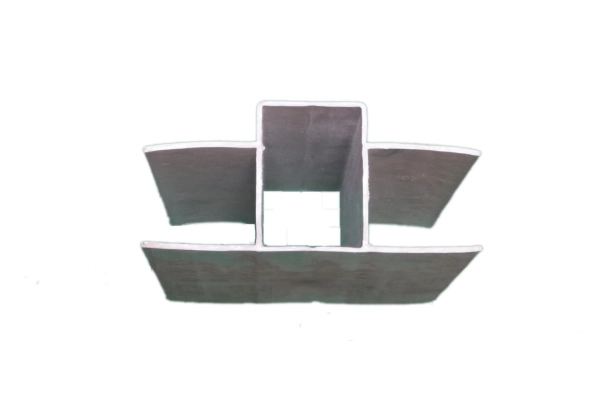Úchyt bet. panelu k stĺpiku PVC 60x40mm
